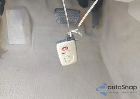 2010 Toyota Avalon Limited из США, поврежденный, VIN 4T1BK3DB6AU363084